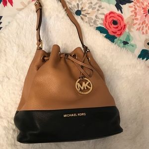 Michael Kors bucket bag